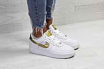 Підліткові, жіночі кросівки Nike air force,білі з золотим 36,38 р, фото 2