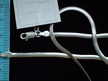 Цепочка Кобра белая 50 см