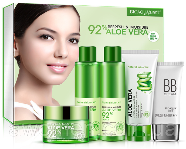 Набір Bioaqua з п'яти засобів для догляду за шкірою з екстрактом Aloe Vera