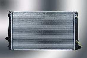 Радіатор Toyota Rav4 радіатор Тойота Рав4