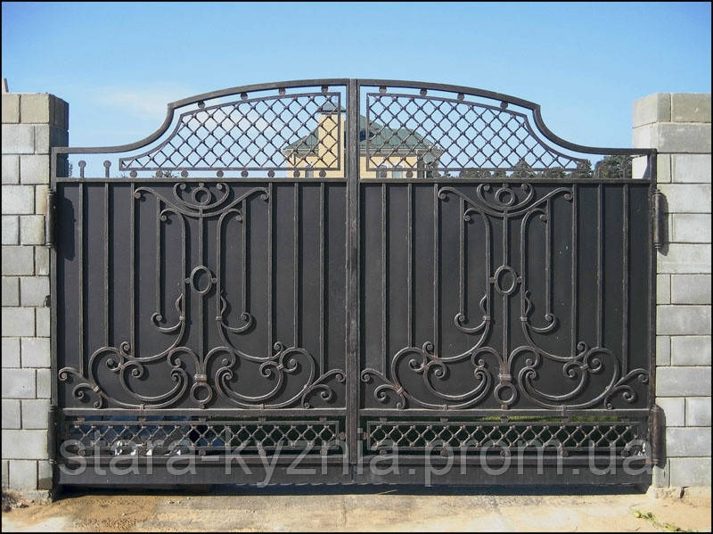 Ворота кованые распашные с решоткой - фото 1 - id-p65394031