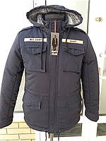 Чоловіча зимова куртка в стилі мілітарі