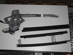 Склопідіймач б/у передніх лівих дверей б/у Transit 00-06