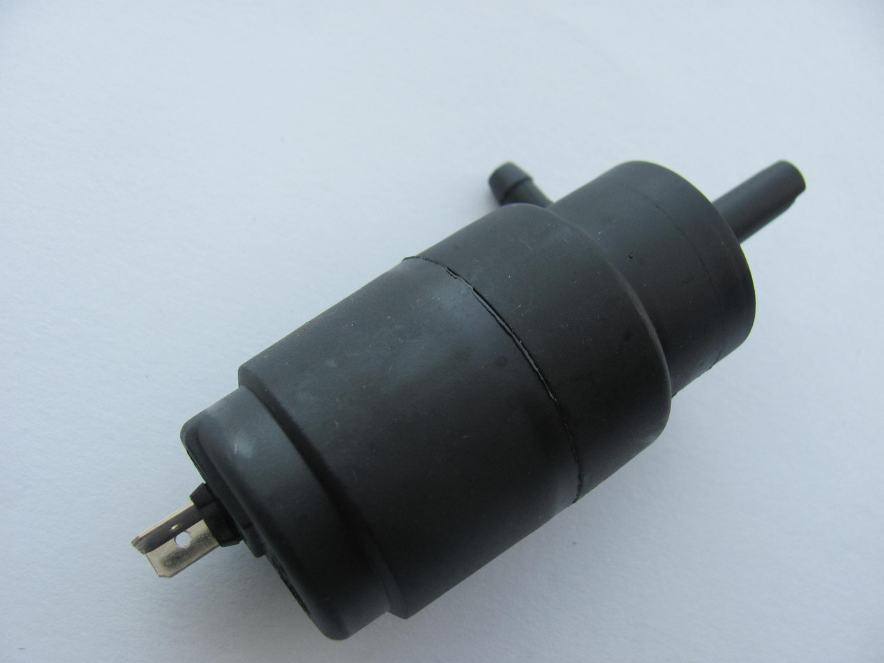 Моторчик омивача на MB Sprinter, VW LT 1996-2006 — т колодок гальмівних передніх (Німеччина) — 1009550002