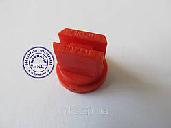 Розпилювач 04 червоний "MMAT".