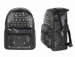 Чорний рюкзак із заклепками шкірозамінників