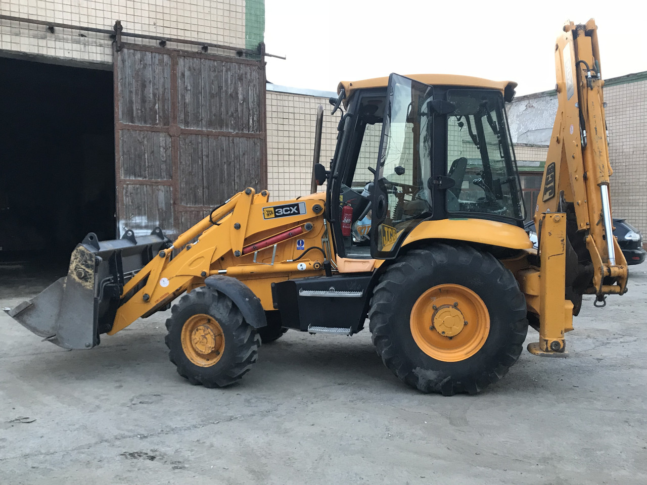 Аренда экскаватора погрузчика JCB в Одессе и области - фото 2 - id-p222129691