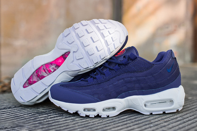 Чоловічі кросівки Nike Air Max 95 фото