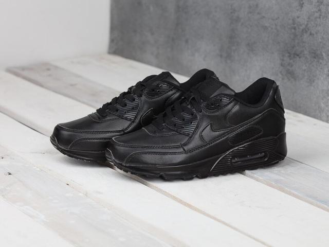 Nike Air Max 90 фото