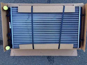 Радіатор VW Golf 4 радіатор Фольксваген Гольф 4