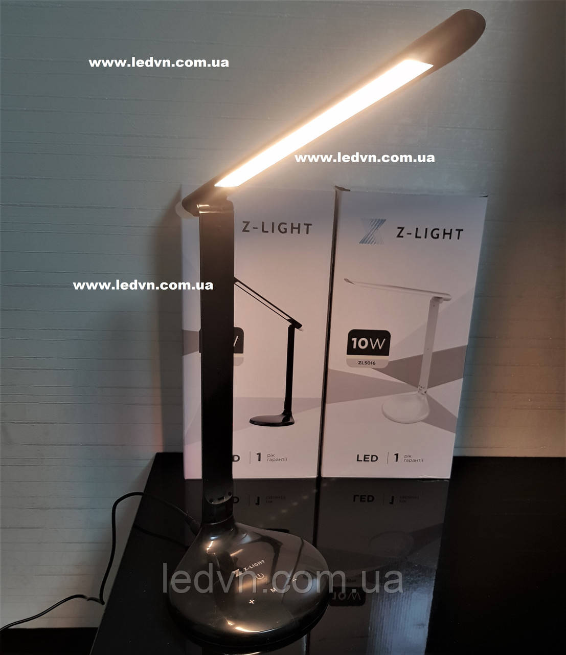 Светодиодная настольная лампа 10 ватт черная с регулируемым цветом свечения и яркостью - фото 2 - id-p791901283
