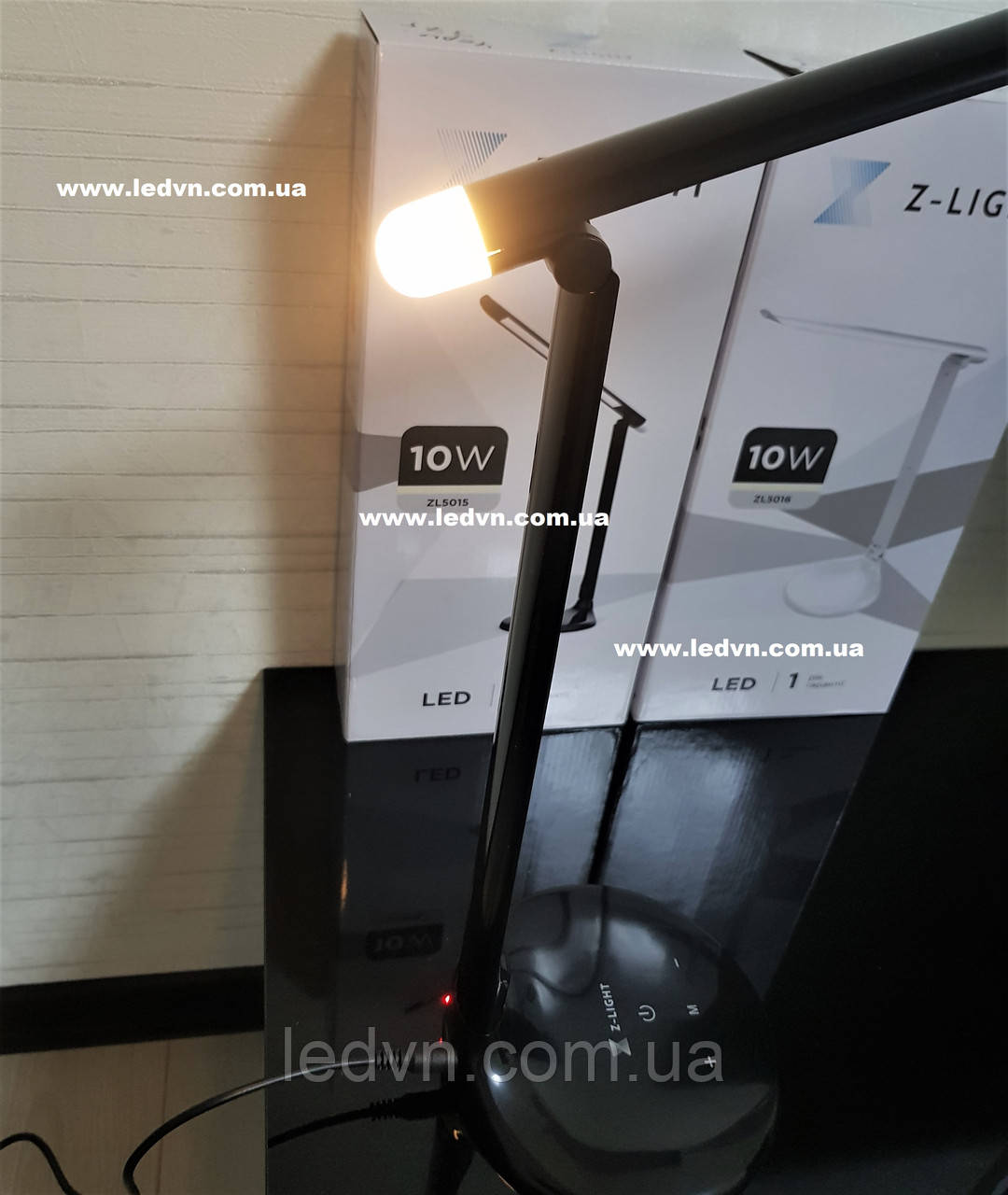 Светодиодная настольная лампа 10 ватт черная с регулируемым цветом свечения и яркостью - фото 7 - id-p791901283