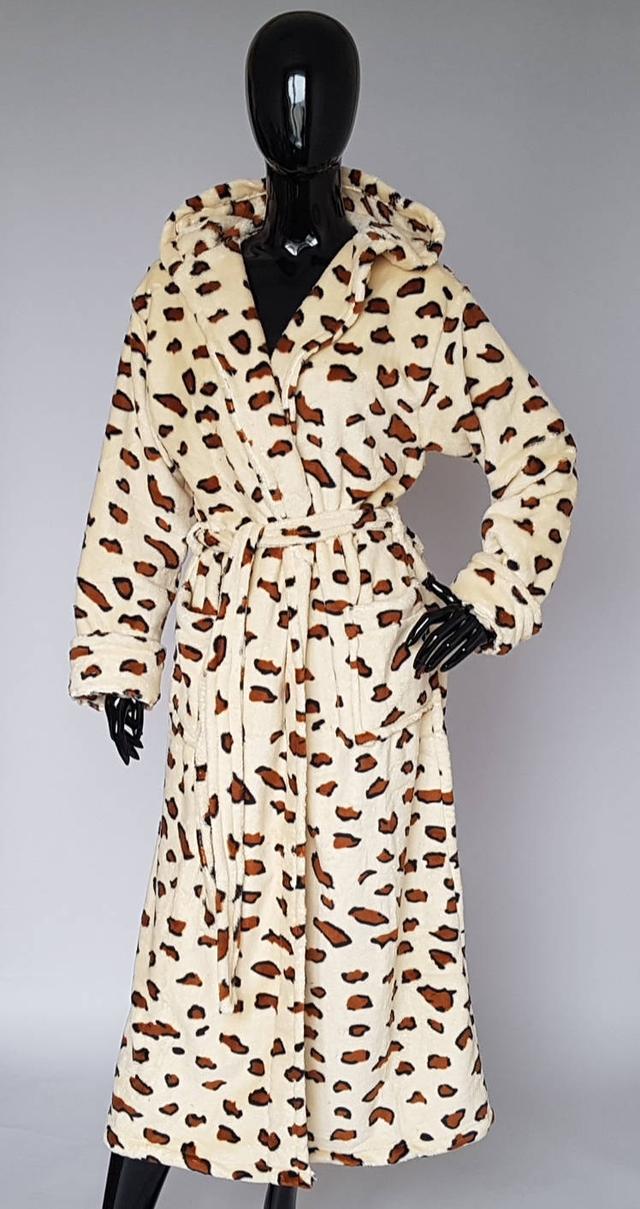 изображение махровый халат леопардовая расцветка