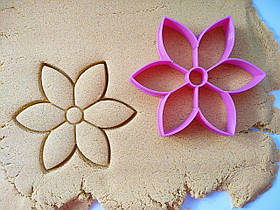 3D-формочки-вирубки для пряників "Квітка 11"