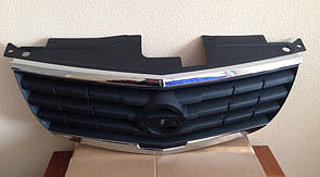 Решітка радіатора Nissan Almera Classic решітка Нісан Альмера Класик