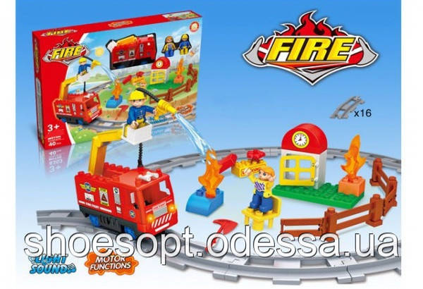 Конструктор Пожежна станція Залізниця: 40 великі деталі, світло, звук, фото 1