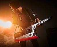 Стильний синтезатор Roland AX-Edge — нове досконале рішення для сцени