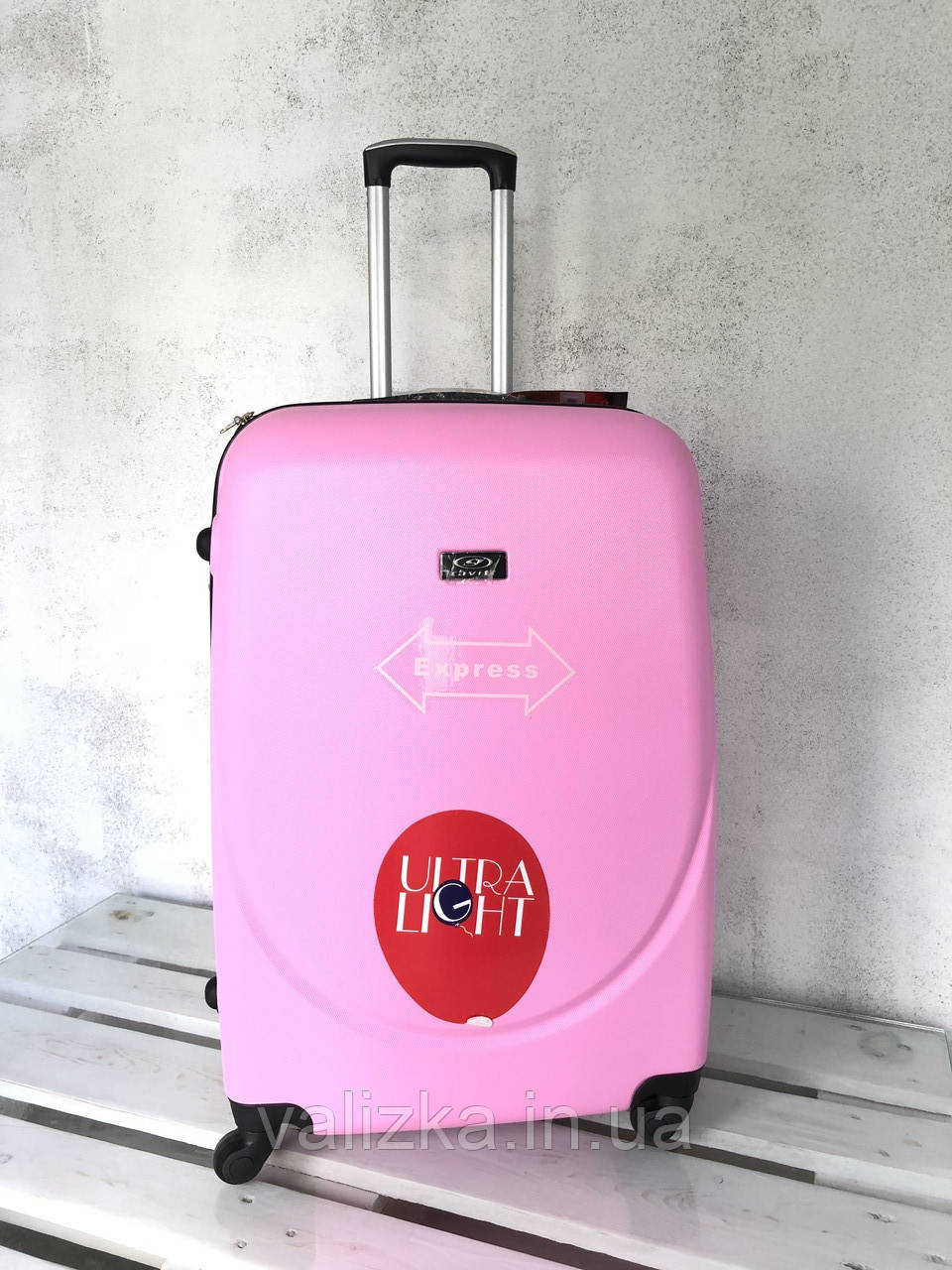 Велика пластикова валіза на 4 колесах рожева/Велика пластикова валіза на колесах ріжева Польща