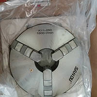 Патрон токарний 250 мм (планшайба)