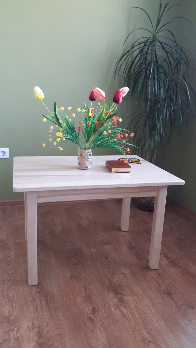 Столик дитячий Столик дитячий