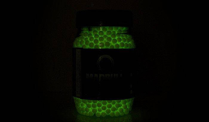 Страйкбольні кулі MADBULLGREEN TRACER 0.30g банка 2000 шт, фото 2