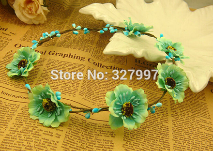 Примеры веночков на голову, которые можно изготовить с использованием материалов представленных в нашем магазине