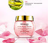 Гелева маска для обличчя з пелюстками троянд BIOAQUA Rosepetal Mask Natural Plant Rosehydrating Petals Mask, фото 5