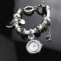Годинник-браслет жіночий із підвісками