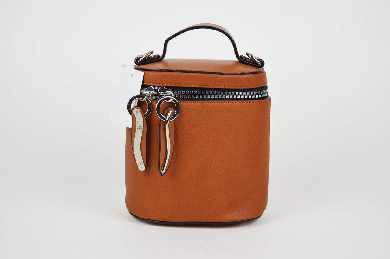 Сумка-боченя коричневого кольору 8048.