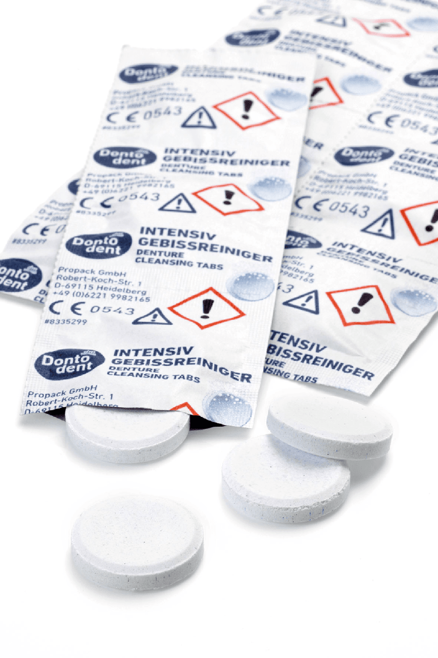 Шипучие таблетки для чистки зубных протезов Dontodent Intensiv-Gebissreiniger, 128 шт. - фото 3 - id-p60647796