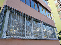 Решетки на окна выпуклые луковица 2