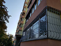 Решетки на окна выпуклые луковица 3