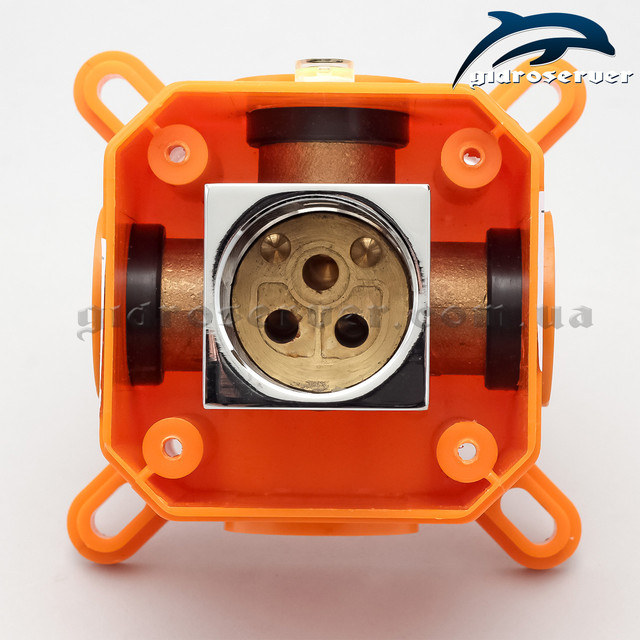 Змішувач прихованого монтажу KVB-01.1 використовується для комплектації гігієнічного душу, душових систем, що вбудовуються в стіну.