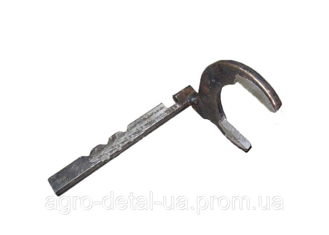 Вилка 77.58.014-1 ведучого вала реверс-редуктора,ходоуменьшителя,коробки трактора ДТ-75,ДТ-75Н,ДТ-75М,ДТ-75МВ,, фото 1