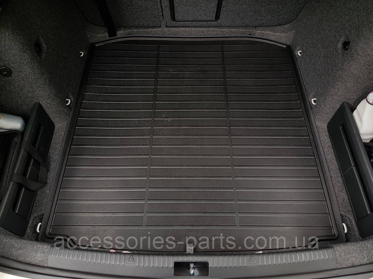 Двосторонній гумовий/текстильний килимок багажника Skoda Octavia A7 5E 2013