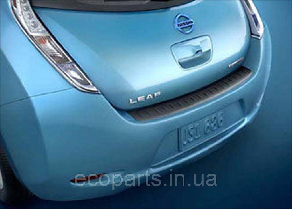 Накладка на задній бампер Nissan Leaf