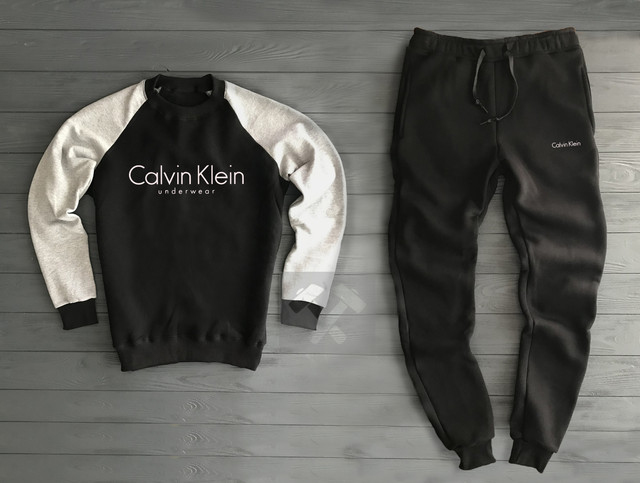 Теплий чоловічий спортивний костюм фото