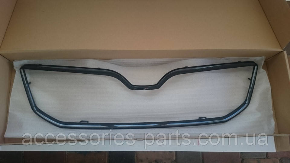 Накладка (рамка решітки радіатора) Skoda Octavia A7 5E 2013 Нова Оригінальна, фото 1