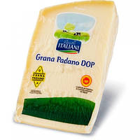 Сыр твердый Рascoli Italiani Grana Padano DOP 1000 г