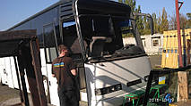 Производство и замена лобового стекла триплекс на автобусе Drogmoller E320 EuroComet, Volvo B12-600  в Никополе (Украина). 16