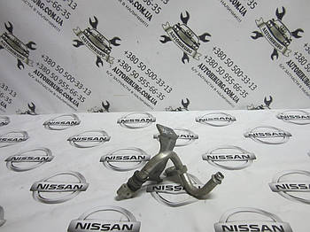 Трубка кондиціонера Nissan Navara D40 92450EB300