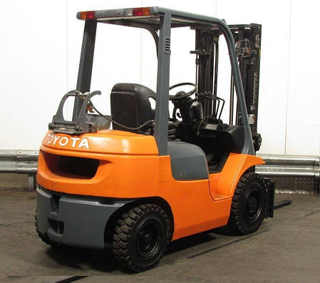 Навантажувач Toyota 42-7-FGF25 на газу, фото 2