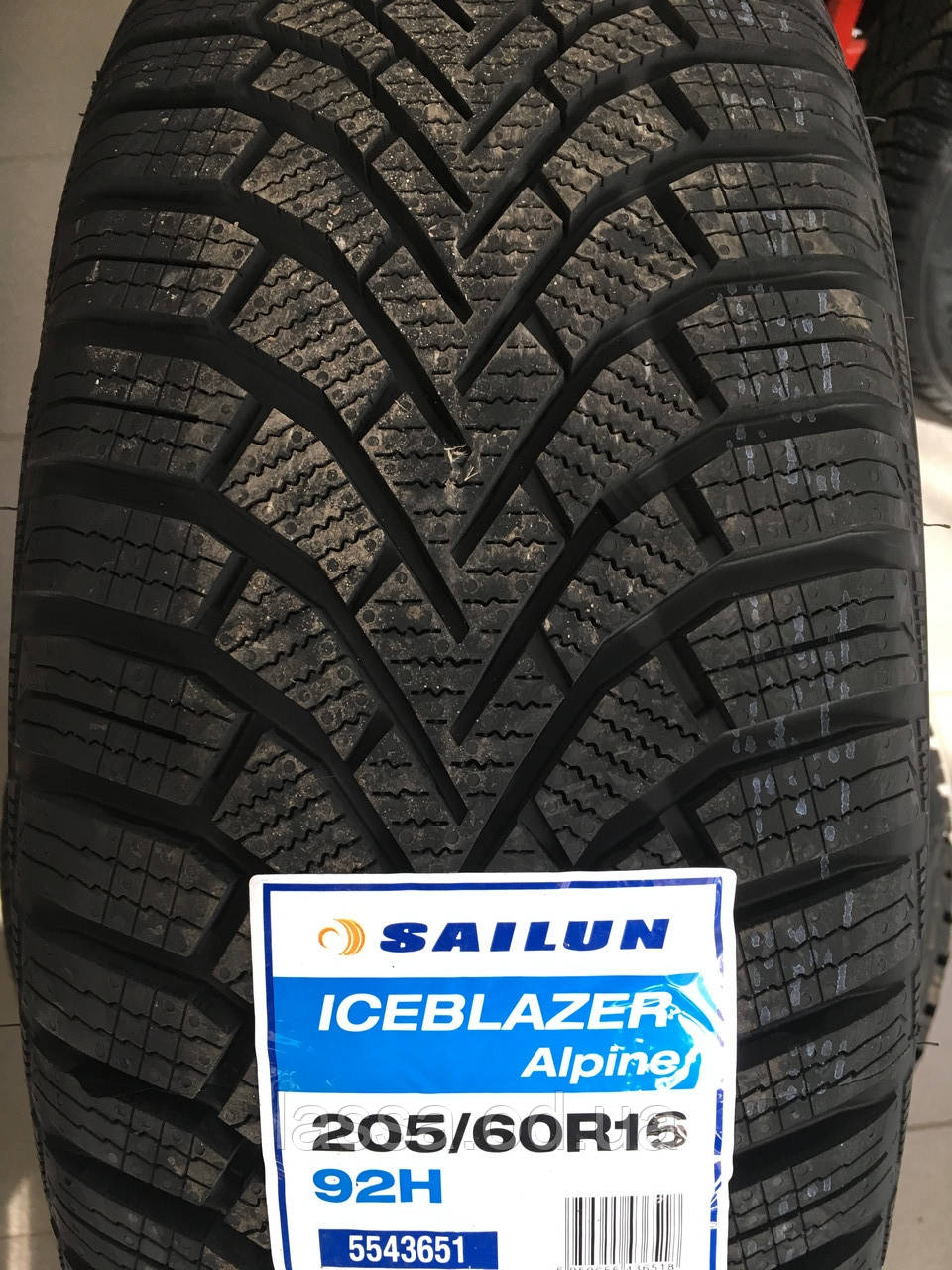 Зимова шина Sailun Ice Blazer Alpine 205/60R16 92H