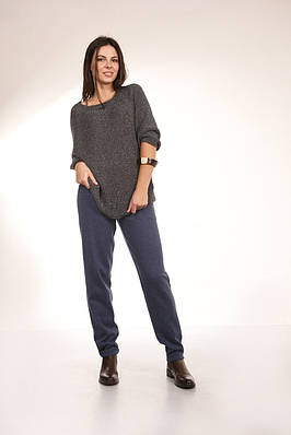 Джемпер з оригінальним рукавом-регланом