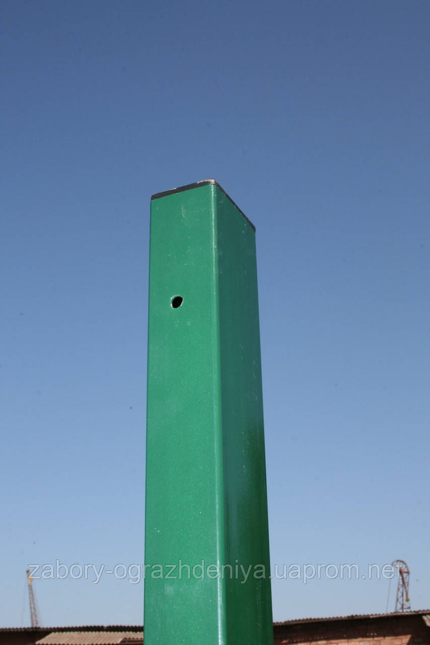 Стовп для огорожі 2,0 м з полімерним покриттям, профіль 60х40х1.5 мм - фото 1 - id-p1654258013