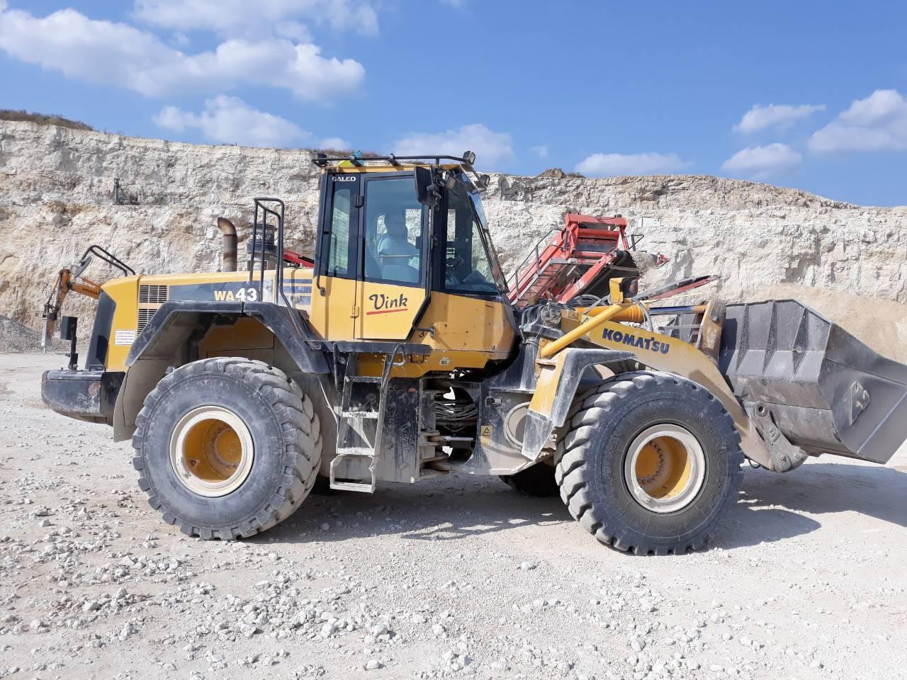 Послуги навантажувача KOMATSU WA 430-6, вантаження гірської маси