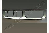Окантовка кнопки подъёмника стекла Skoda Octavia Tour A5 2010 (декор панели Шкода Октавиа)