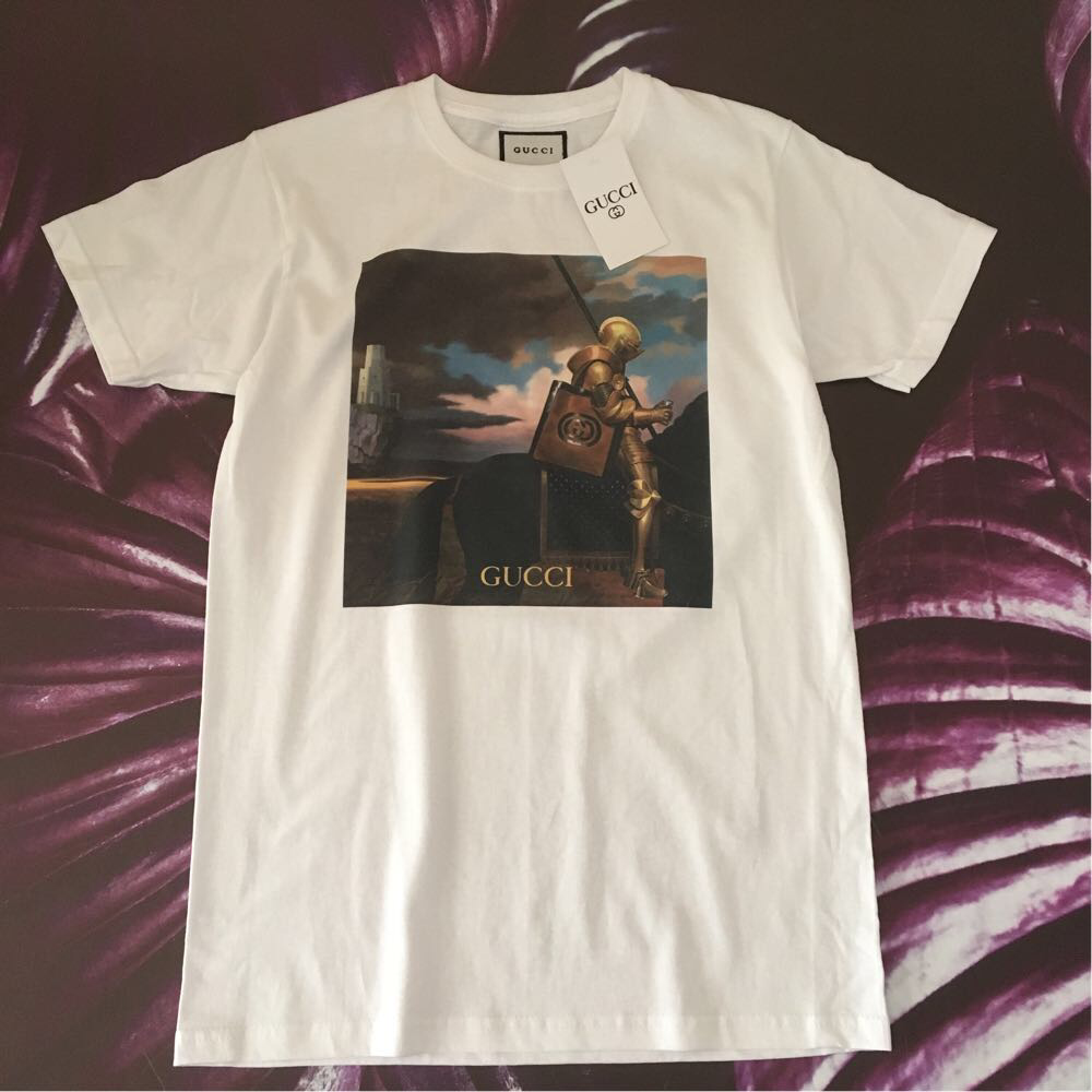 Gucci біла футболка. бірка.