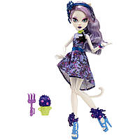 Кукла Monster High Катрин де Мяу Мрак и Цветение - Gloom 'n Bloom Catrine DeMew