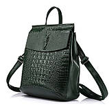 Рюкзак сумка міський жіночий шкіряний з тисненням під крокодила (зелений), фото 2